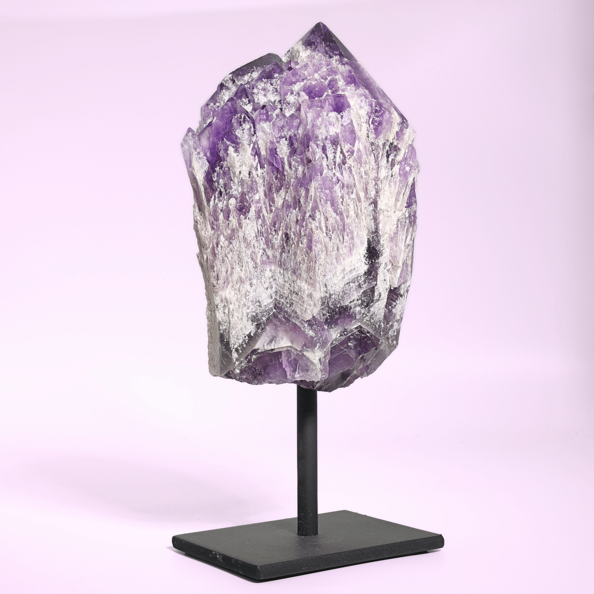Große Amethyst Druse auf Ständer