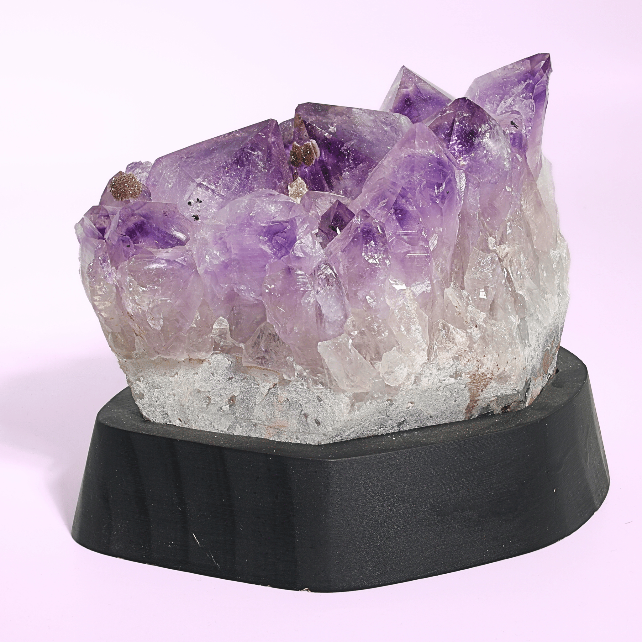 Große Amethyst Druse auf Ständer